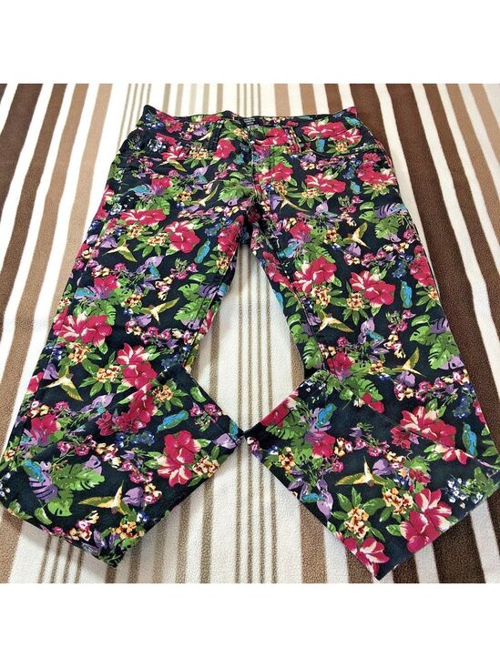 Suko Denim - Size 2 X 26 Suko Jeans Skinny Pants Roadrunner Apparel Floral stretchy BD